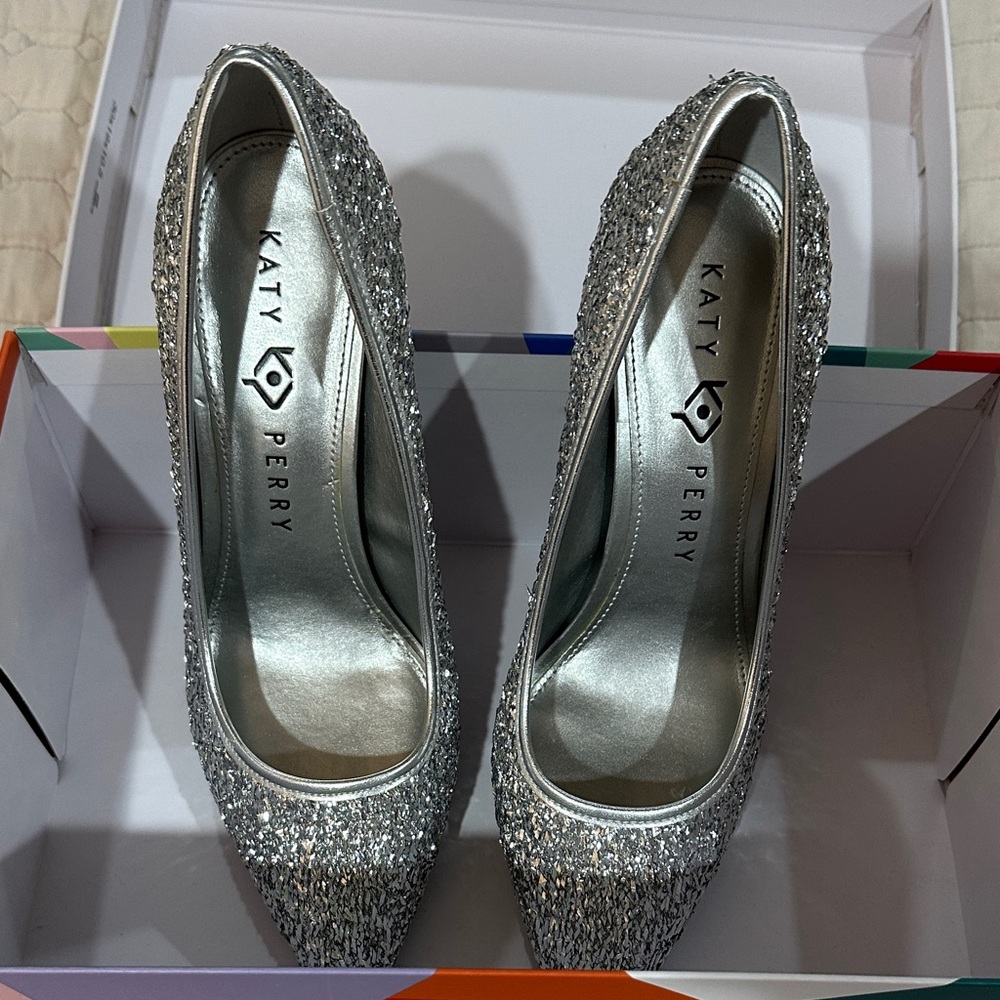 Katy Perry Sissy Carnival Silver Heel